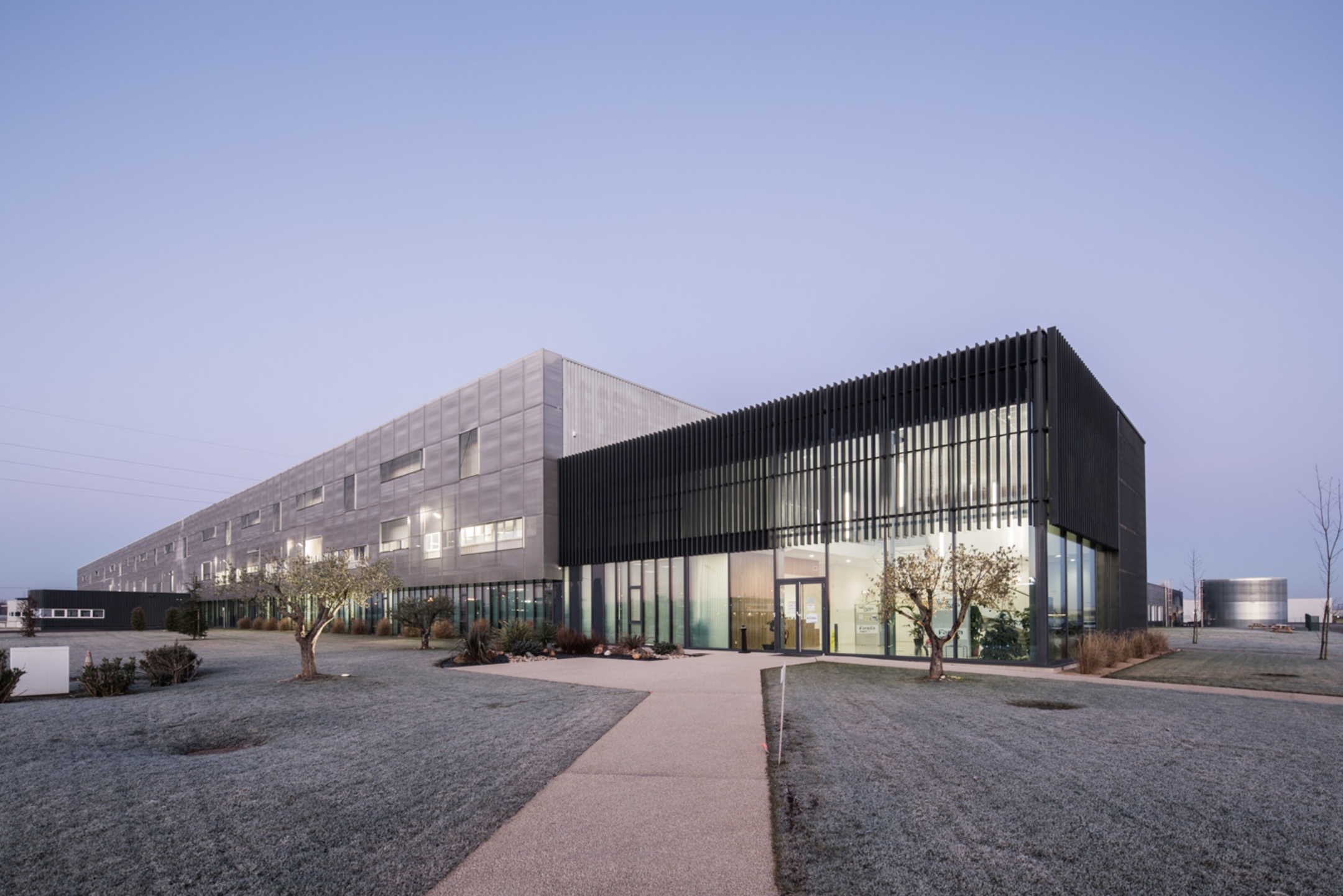 Usine et bureaux Farella - Montauban (82)