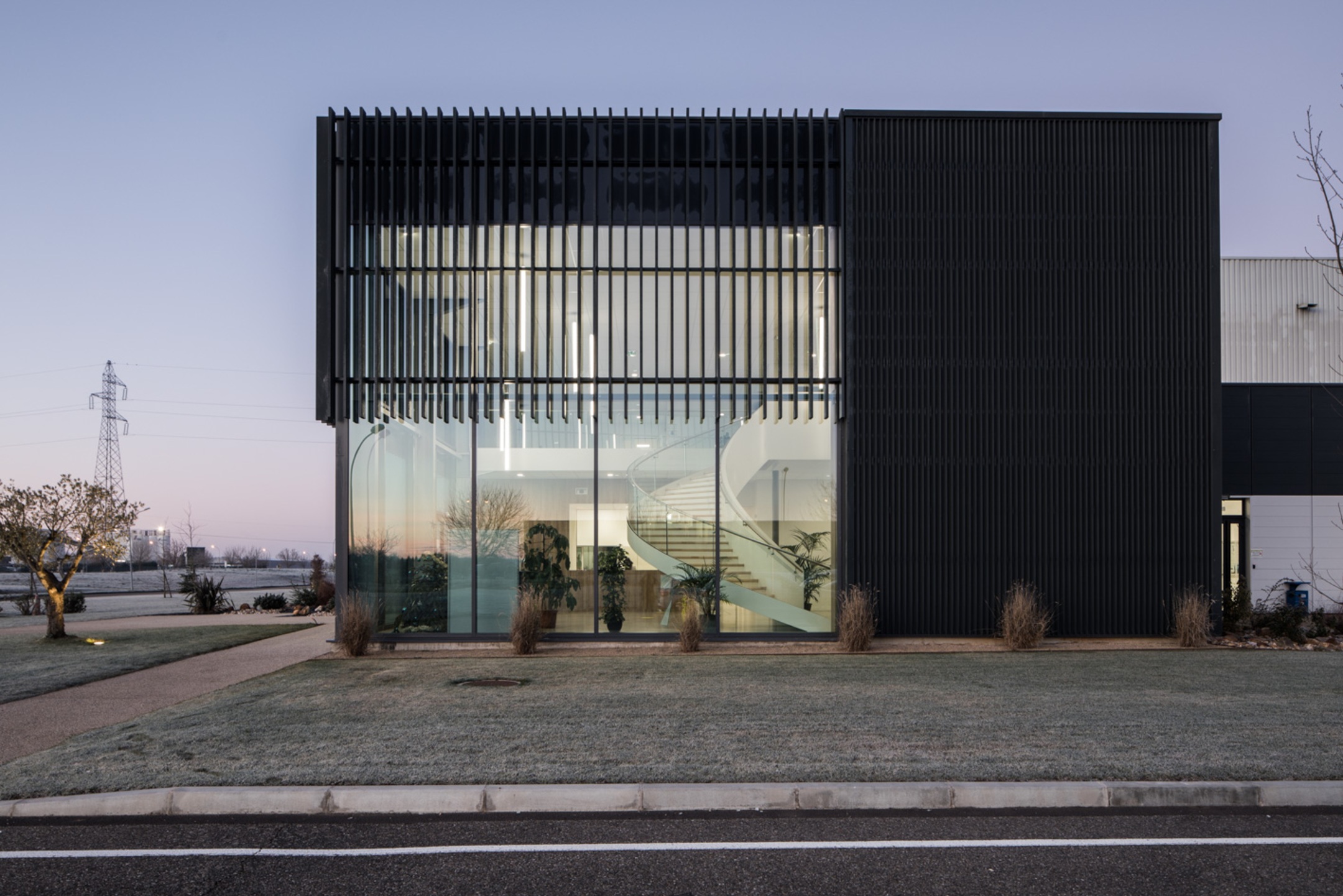 Usine et bureaux Farella - Montauban (82)